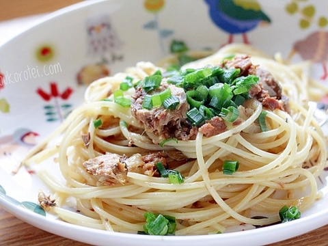 サバ缶で和風パスタ。材料3つで時短!意外でハマる♪